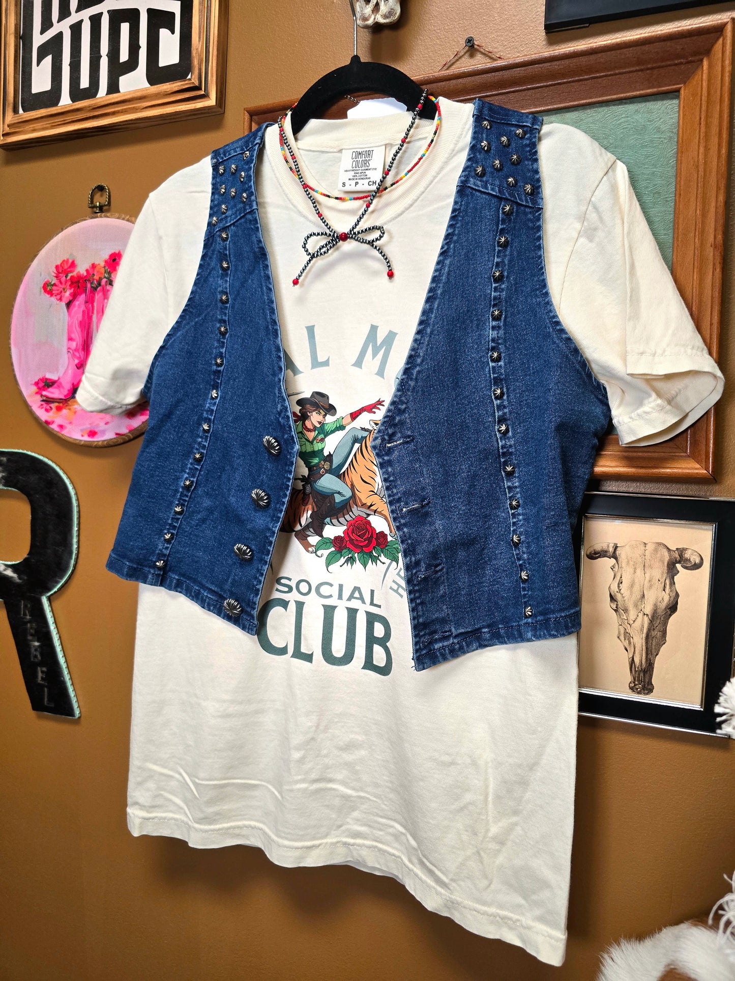 Feral Moms Club Tee