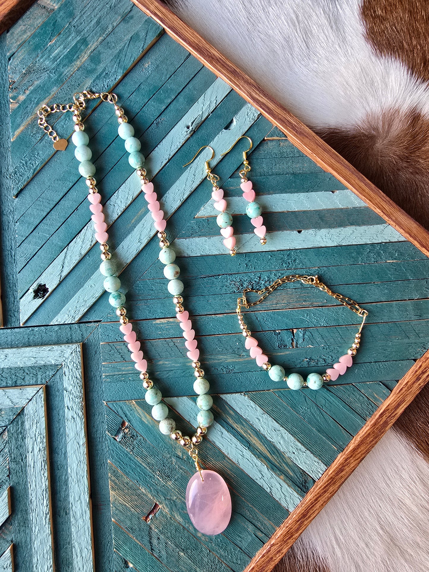 Sweetheart Mesa Necklace