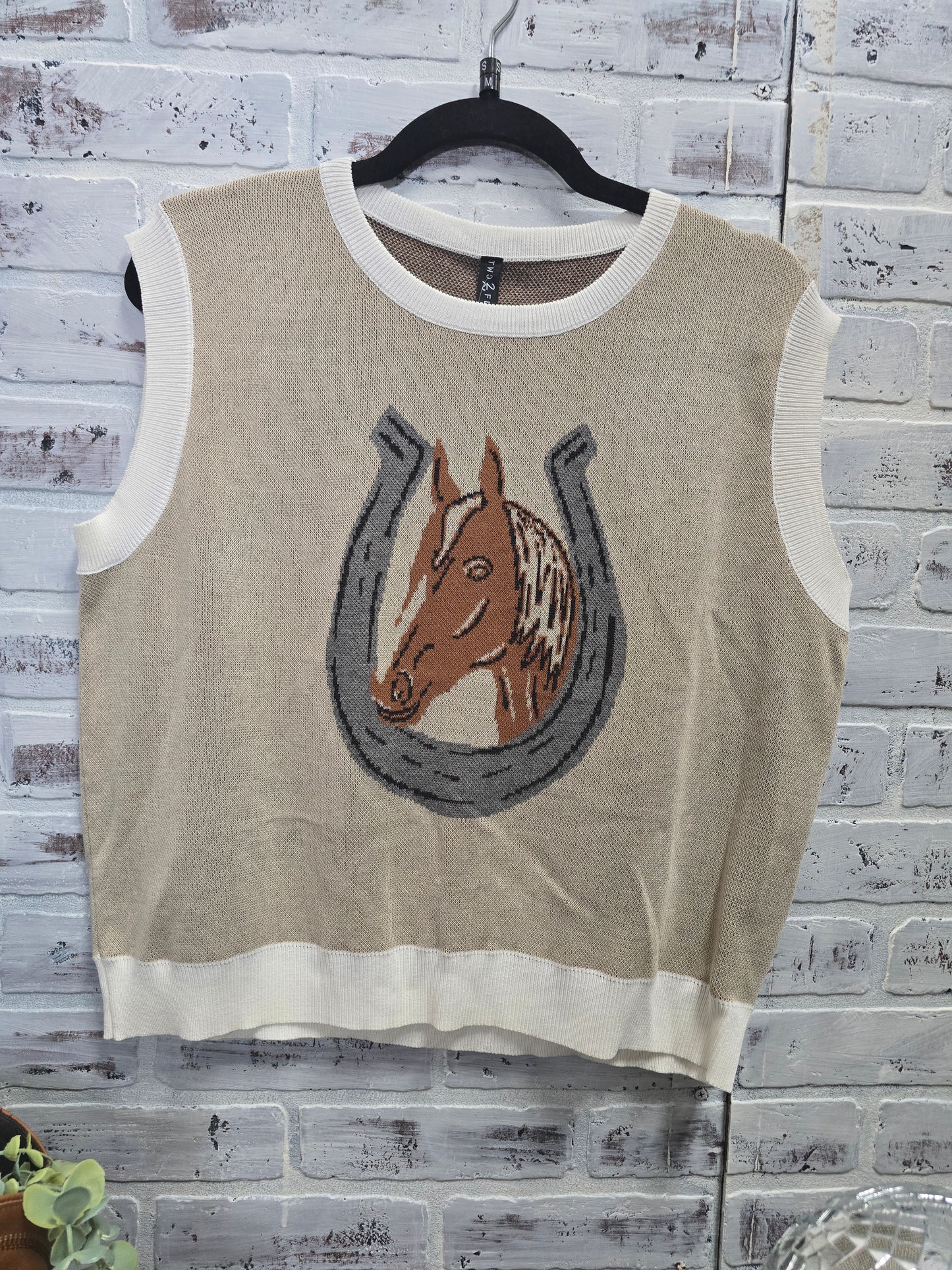 Buck of the Draw Pullover Vest