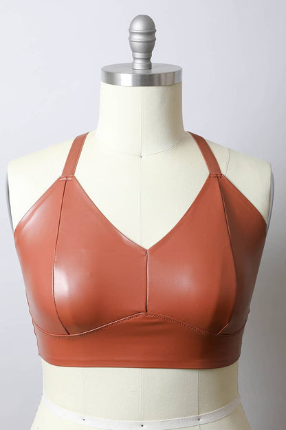 De plus, dites qu'elle n'est pas une fausse bralette [Cognac]