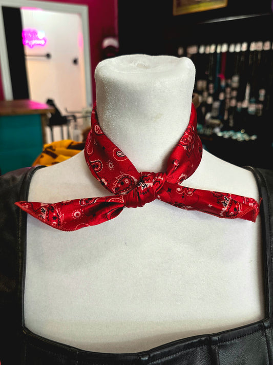 Bandana Babe Mini Wild Rag [red]