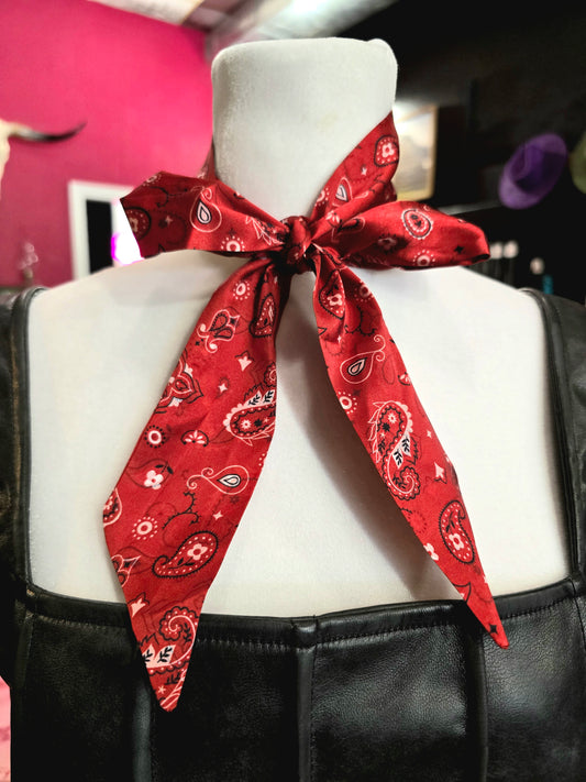 Bandana Babe Latigo [red]