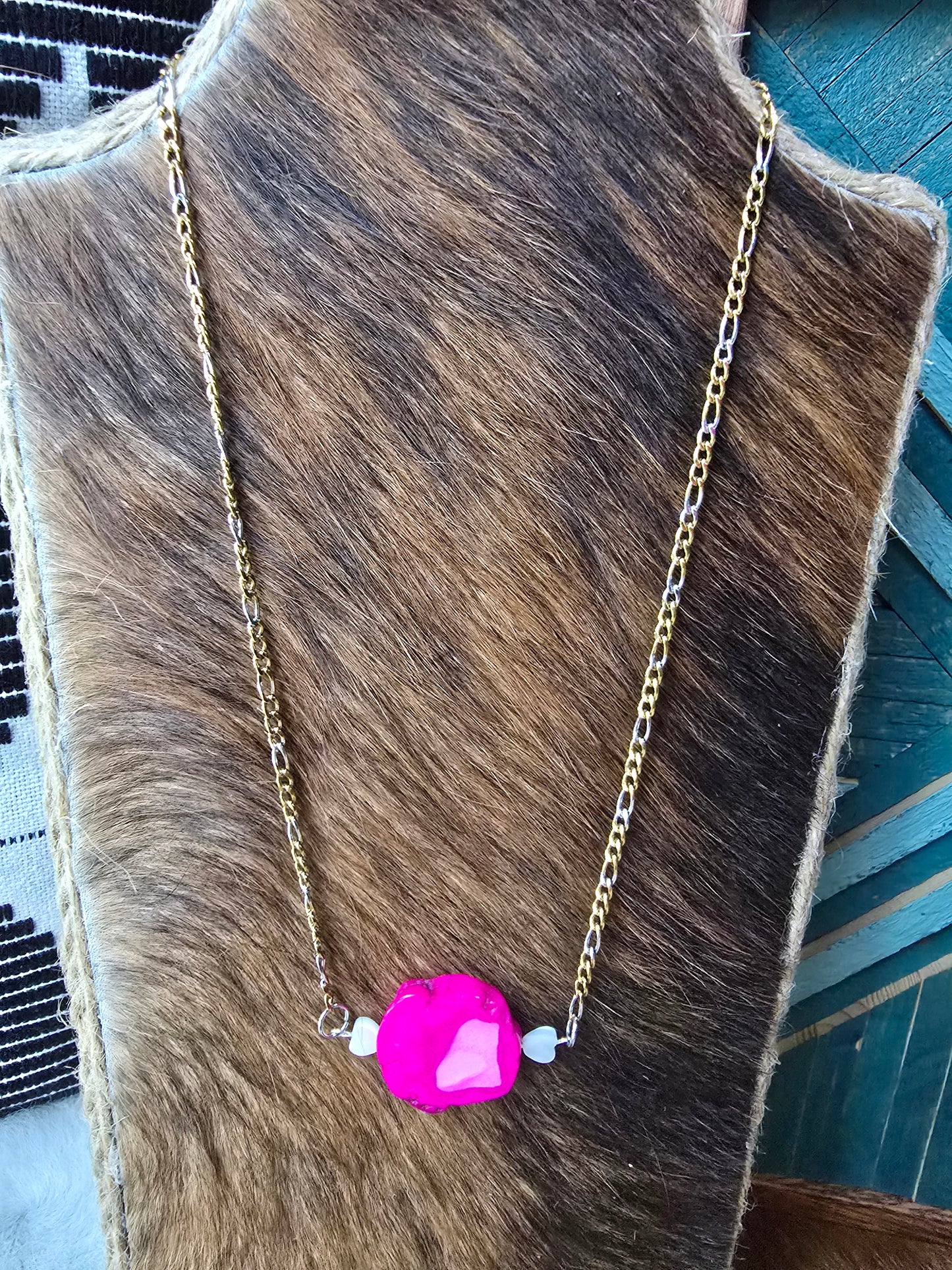 Heartbreaker Necklace [pink]