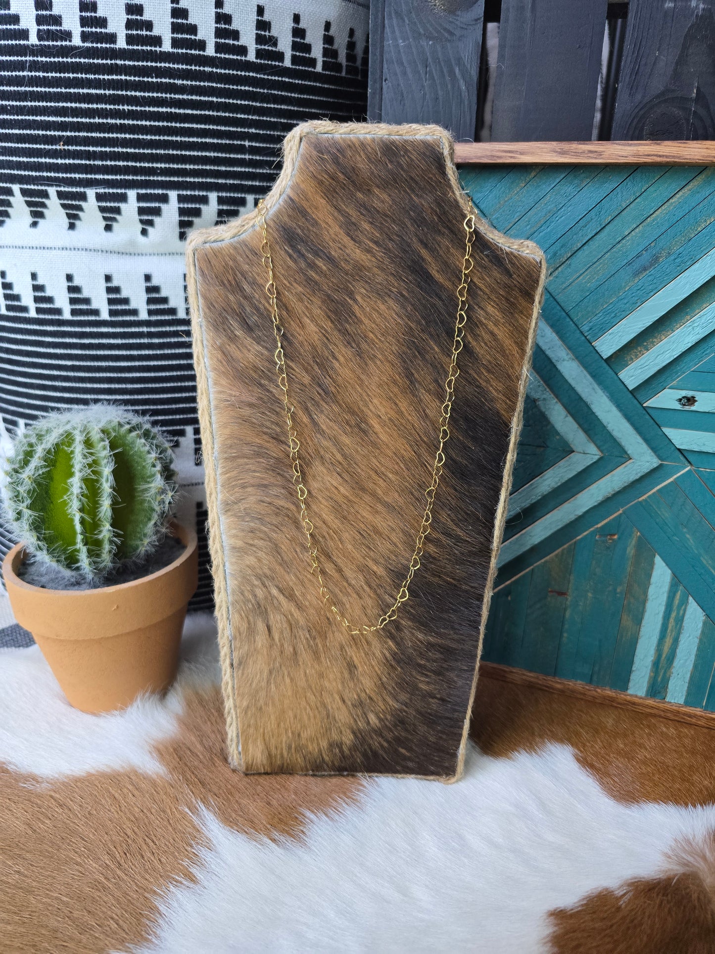 Linked in Love Necklace [gold]