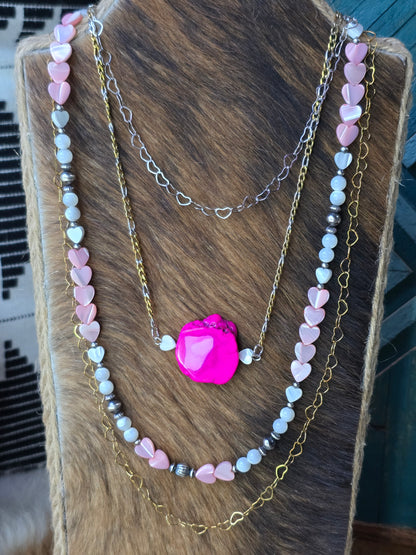 Heartbreaker Necklace [pink]