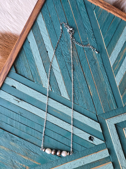 Untamed Pearl Bar Necklace