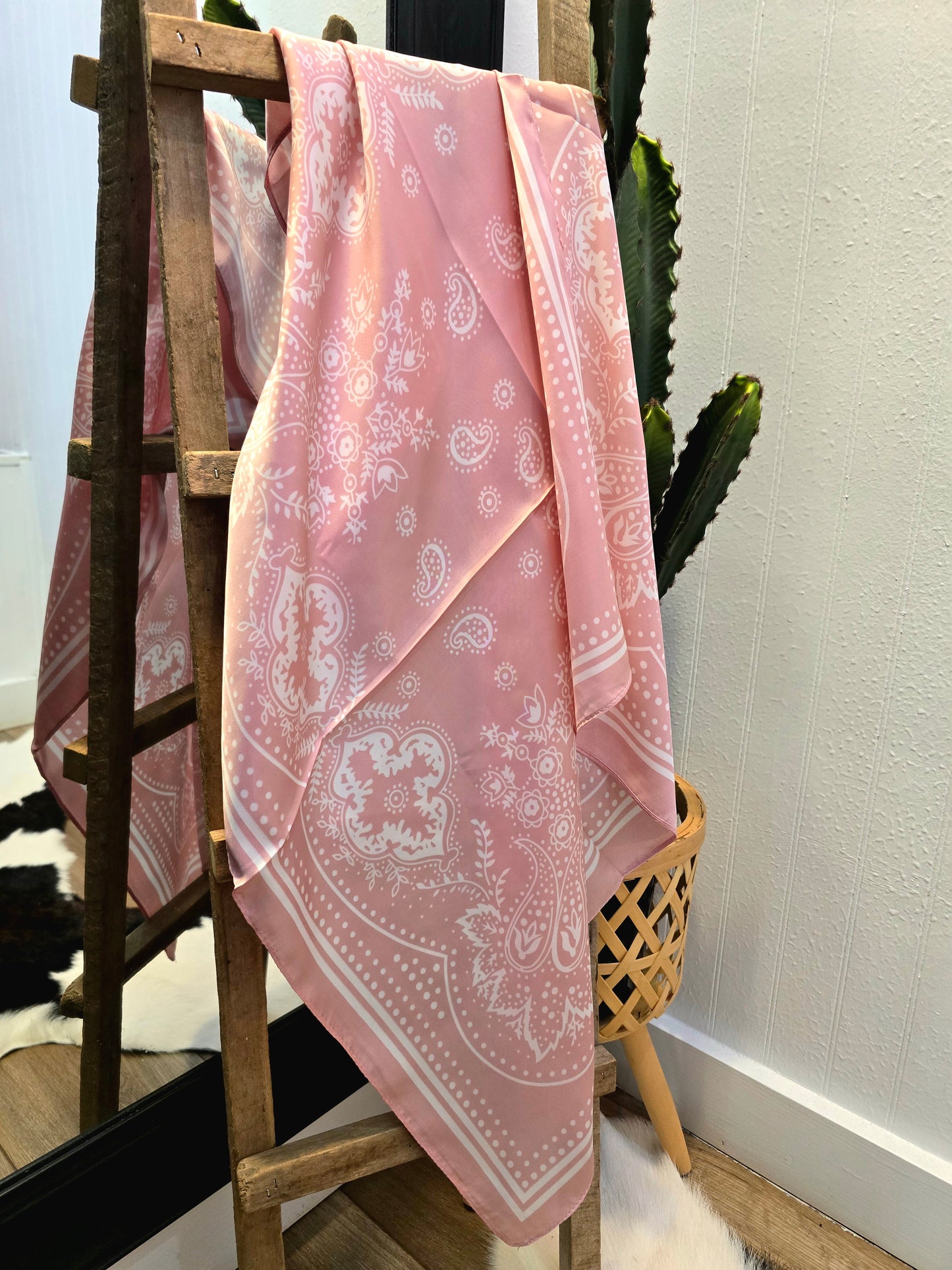 Buffalo Bandana Wild Rag [Pink]