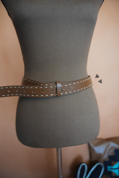Bitty Belt [saddle]