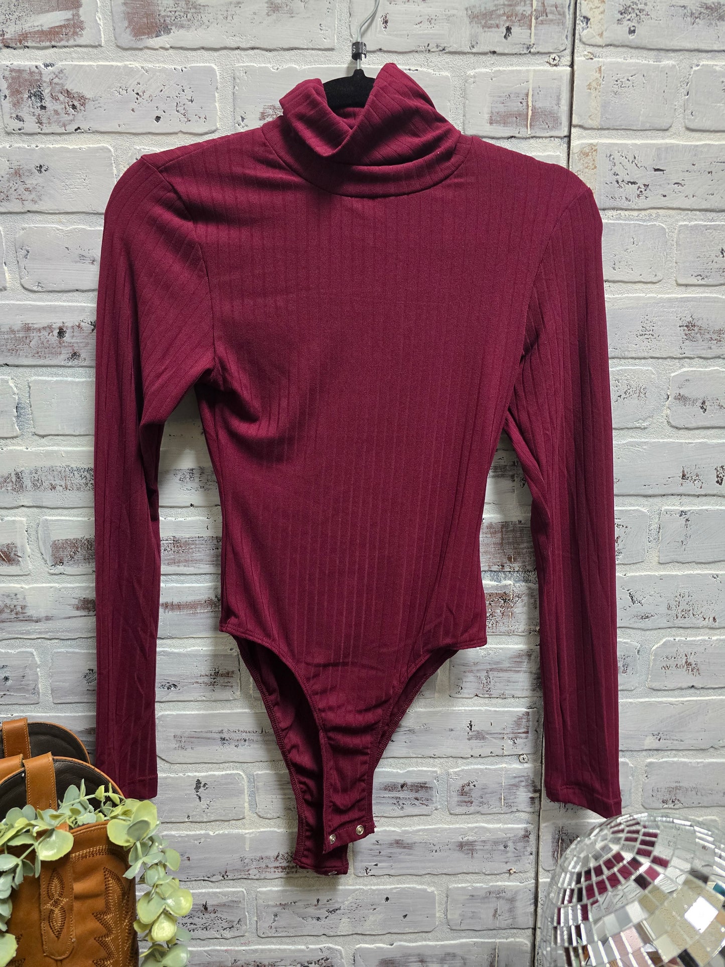 Aubrey Turtleneck Bodysuit [burgundy]
