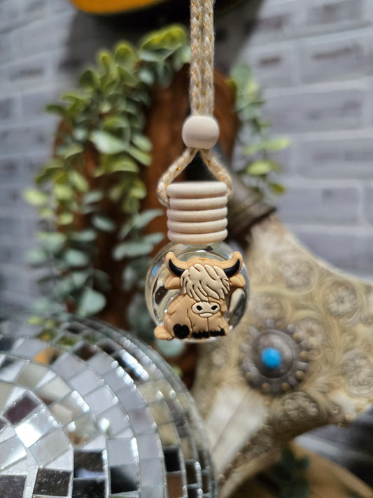 Tan Highland Cow Hanging Diffuser