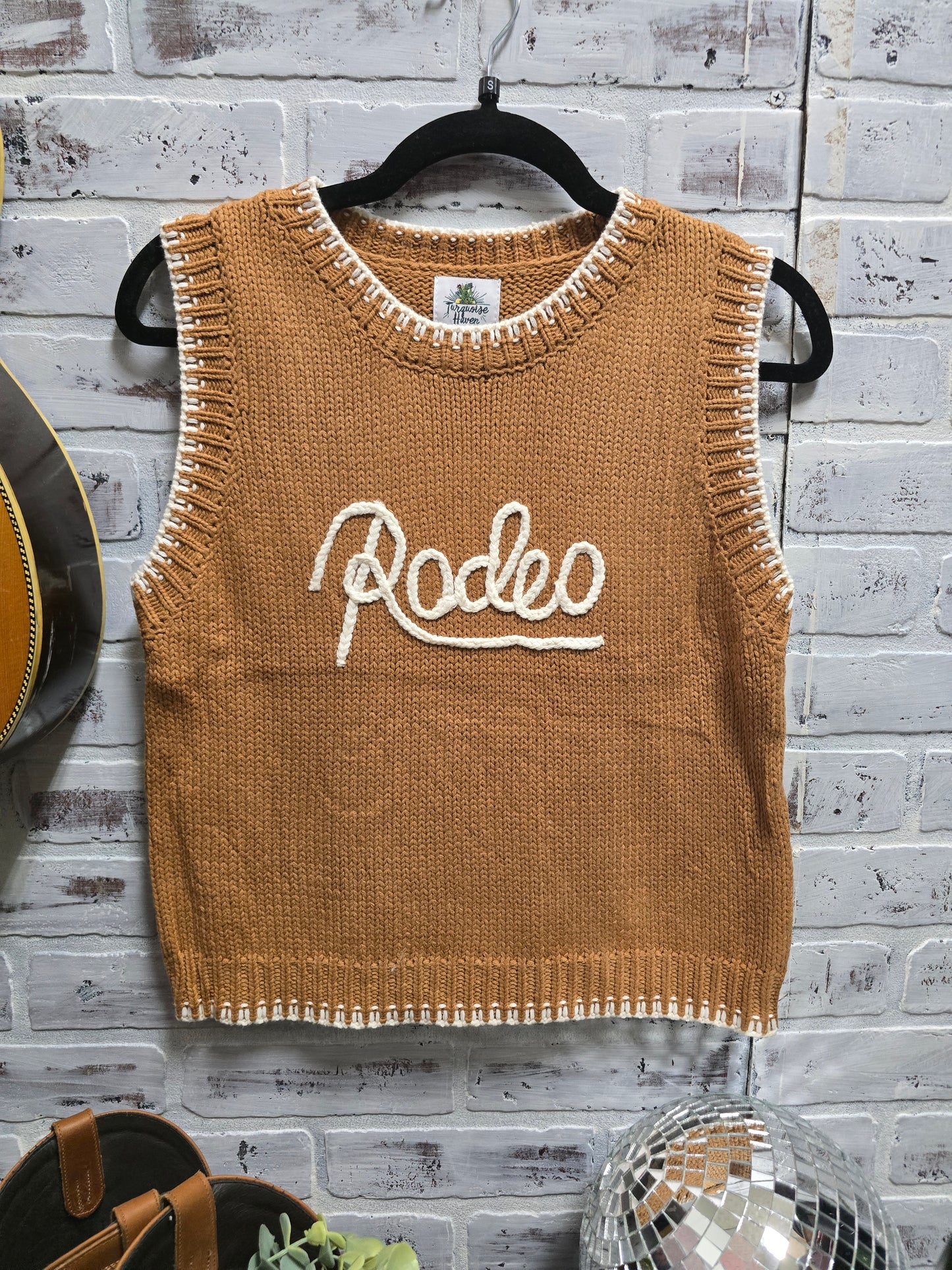 Rodeo Pullover Vest