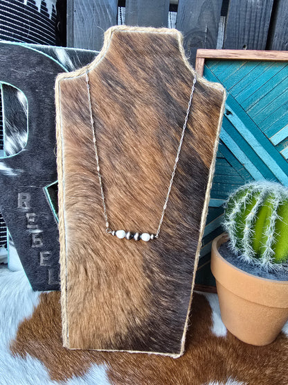 Untamed Pearl Bar Necklace