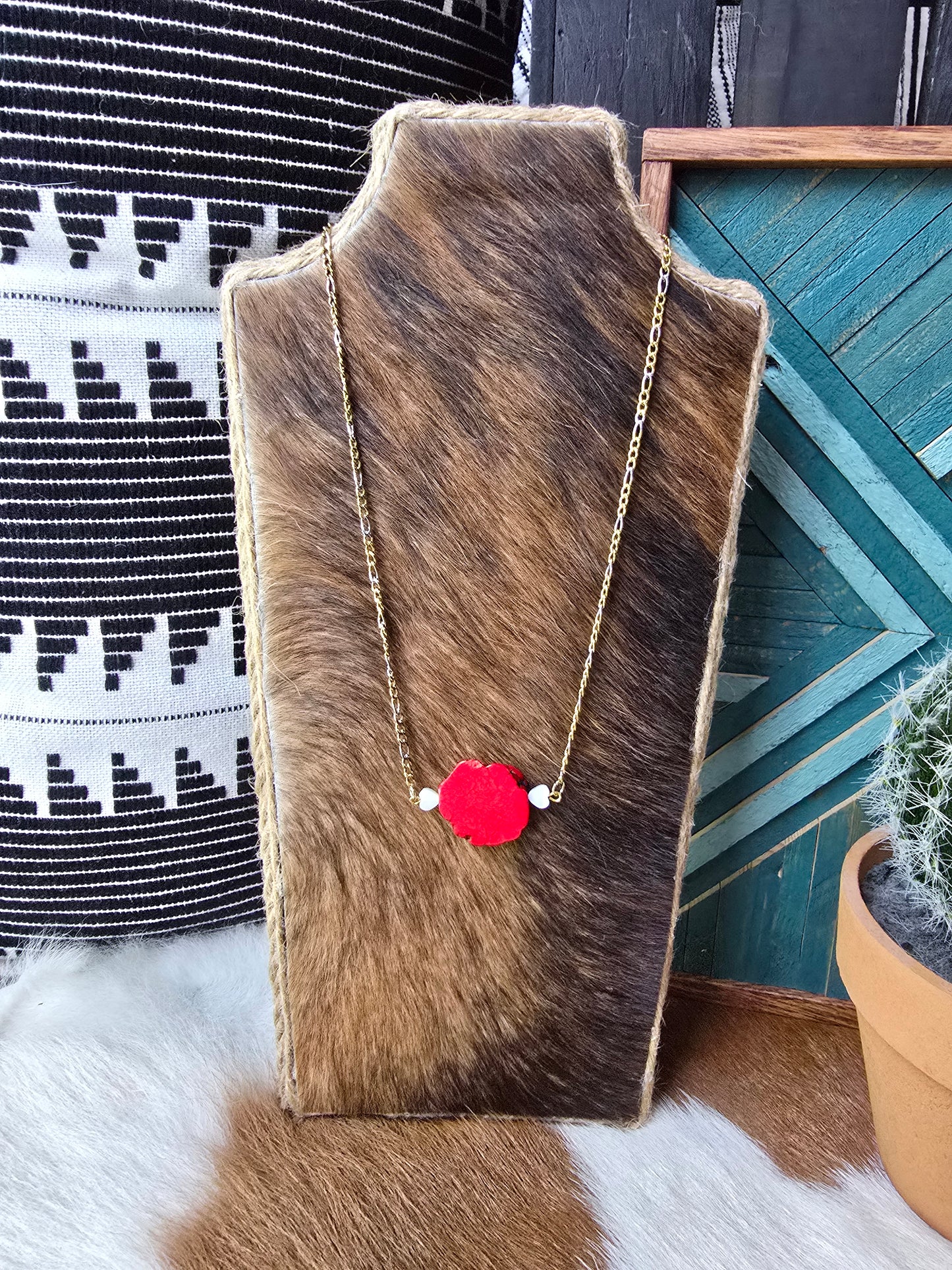 Heartbreaker Necklace [red]